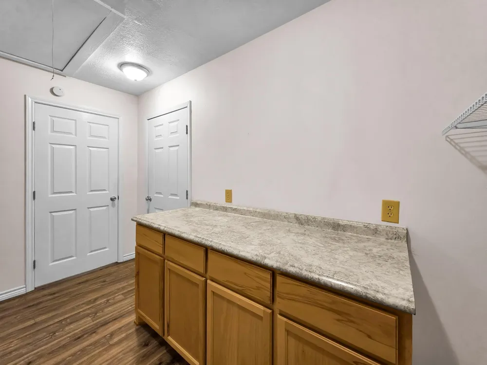 1438 W Palm Drive Winnie, TX 77665