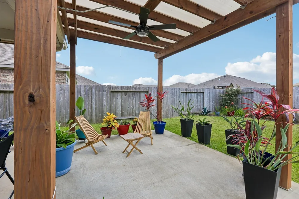8806 Explorer Drive Texas City, TX 77591