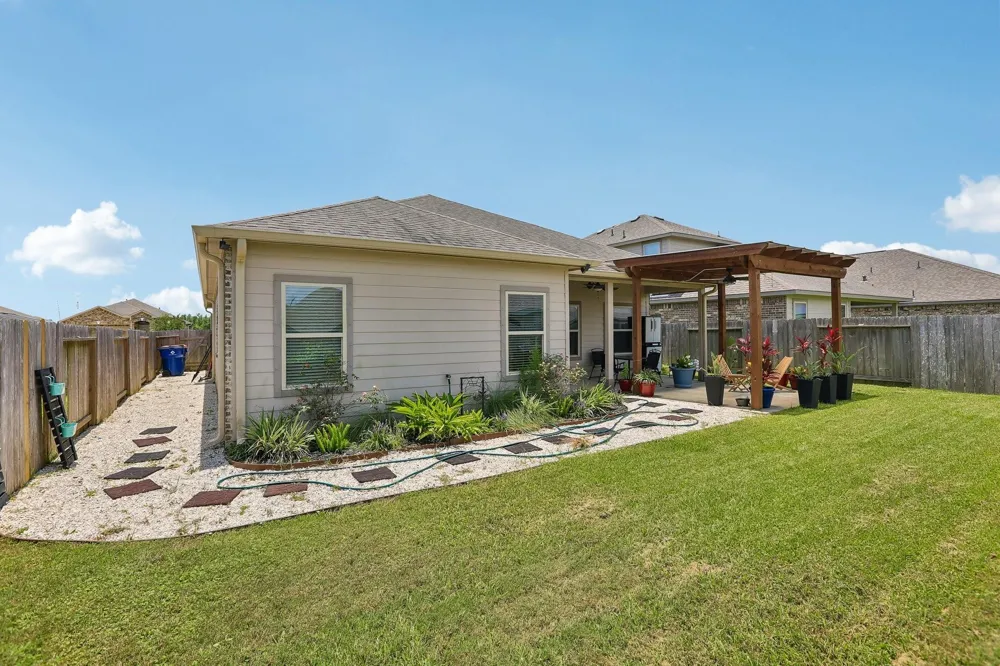 8806 Explorer Drive Texas City, TX 77591