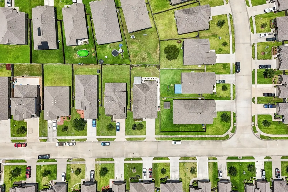8806 Explorer Drive Texas City, TX 77591