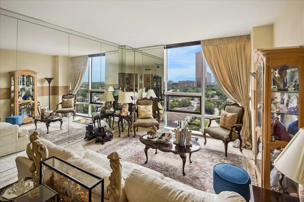 5110 San Felipe Street W #111W Houston, TX 77056
