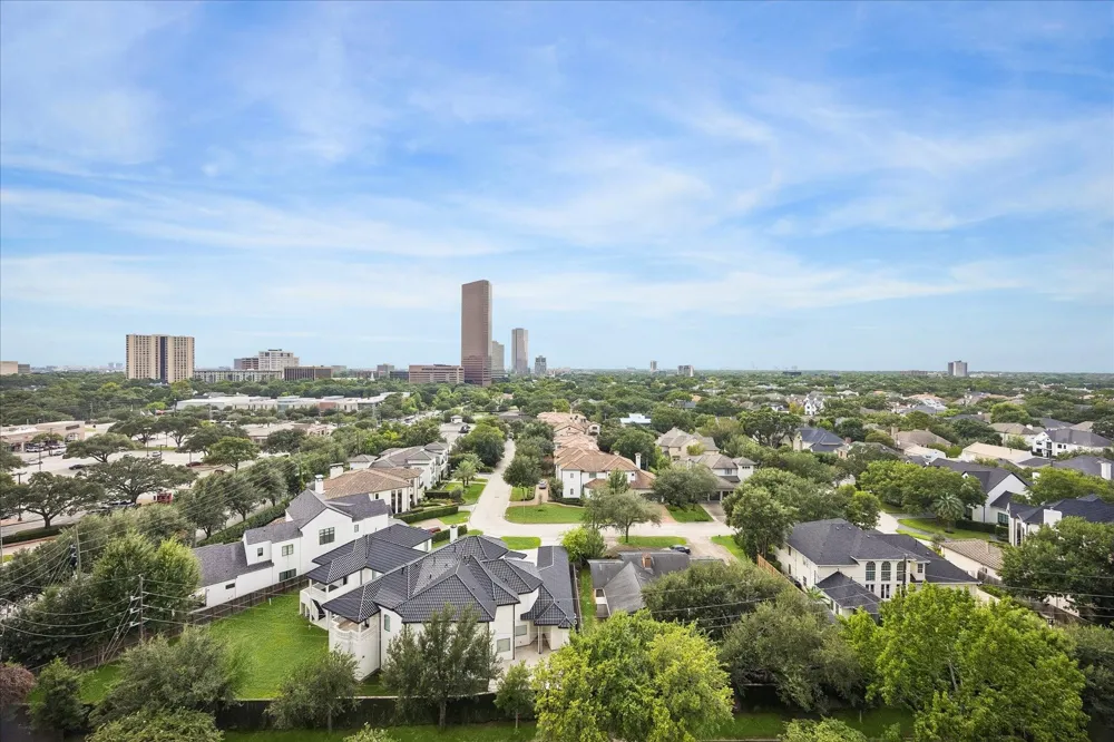 5110 San Felipe Street W #111W Houston, TX 77056