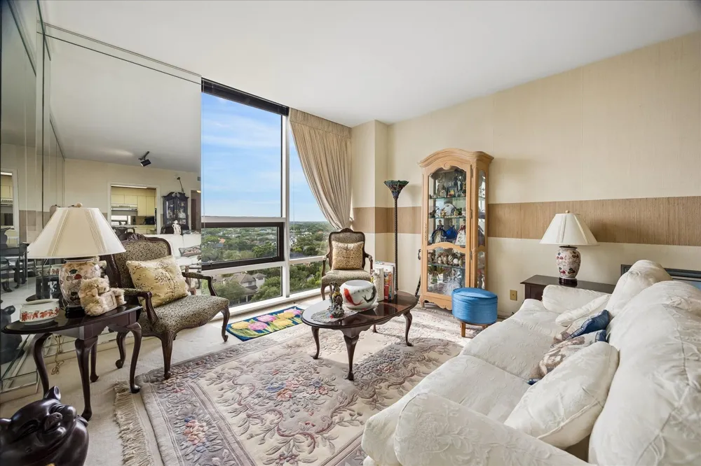 5110 San Felipe Street W #111W Houston, TX 77056