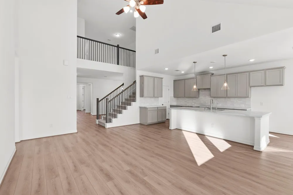 14818 Mission Avenue Mont Belvieu, TX 77523