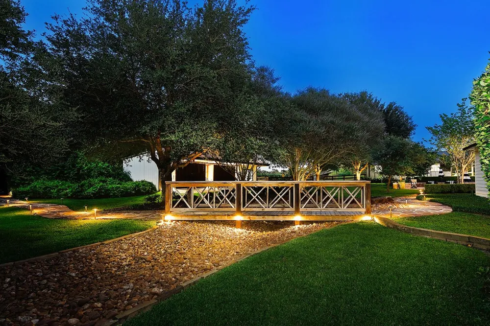 23222 Lutheran Cemetery Road Tomball, TX 77377