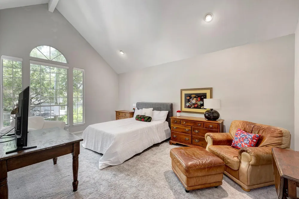 4904 Yoakum Boulevard Houston, TX 77006