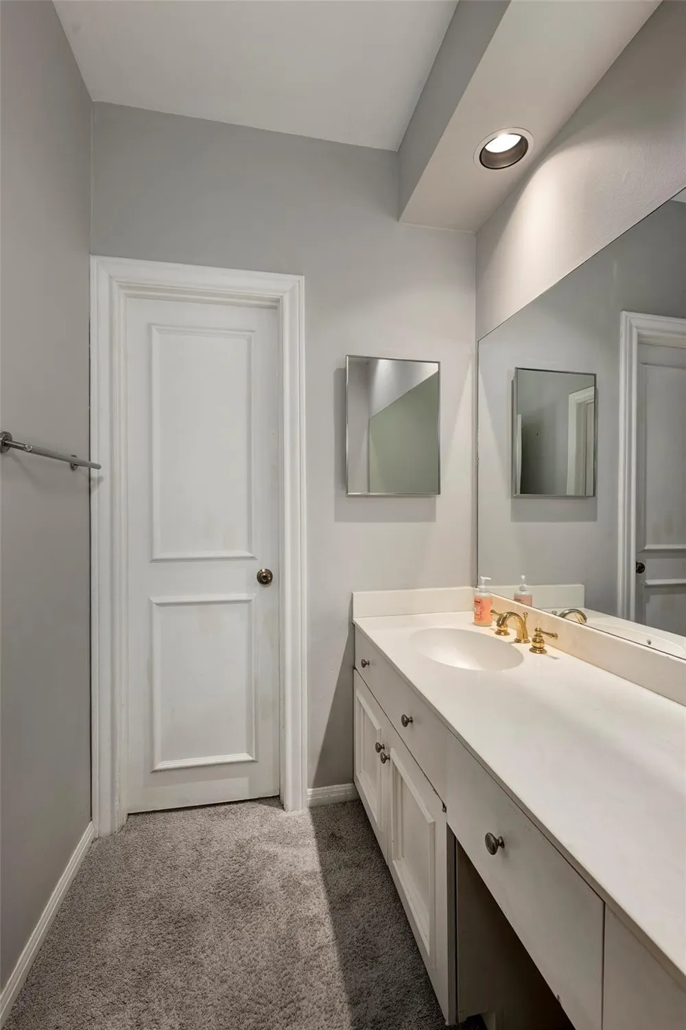 4904 Yoakum Boulevard Houston, TX 77006