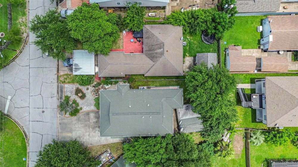 5723 Stewart Avenue Galveston, TX 77551