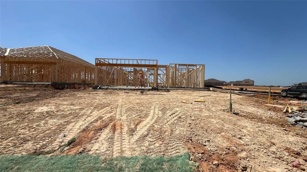 1040 Cornelian Drive Waller, TX 77484