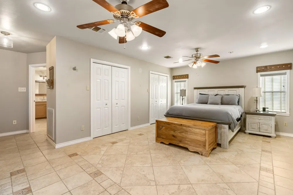2355 Jackson League Circle Brenham, TX 77833