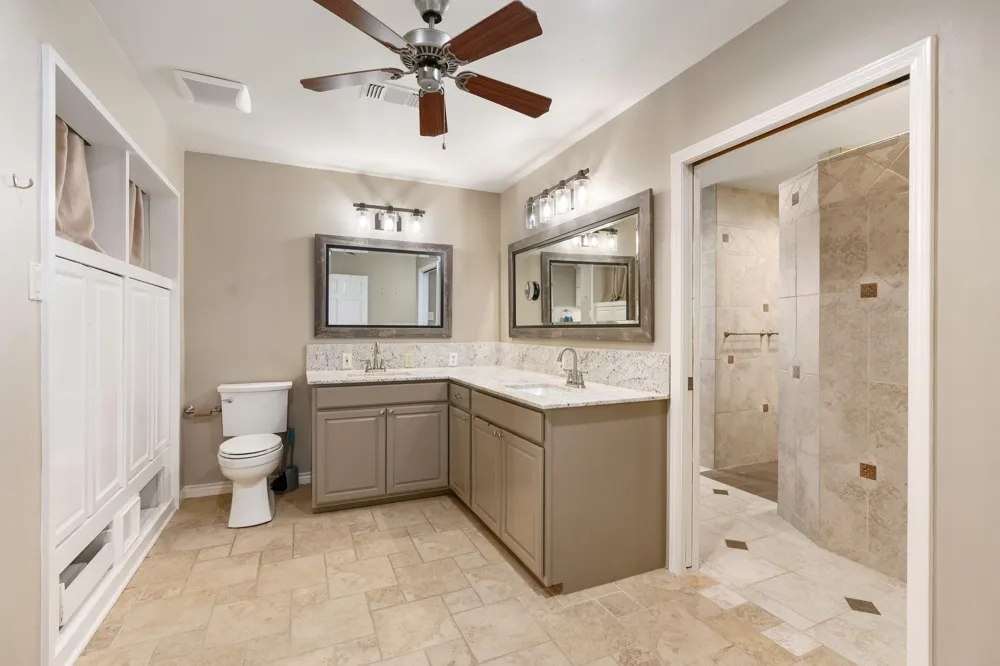 2355 Jackson League Circle Brenham, TX 77833