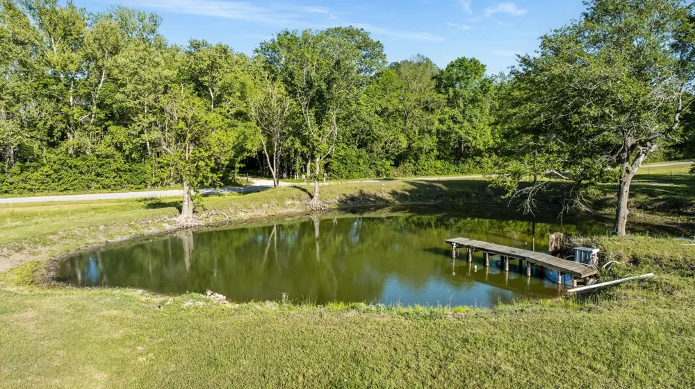 2355 Jackson League Circle Brenham, TX 77833