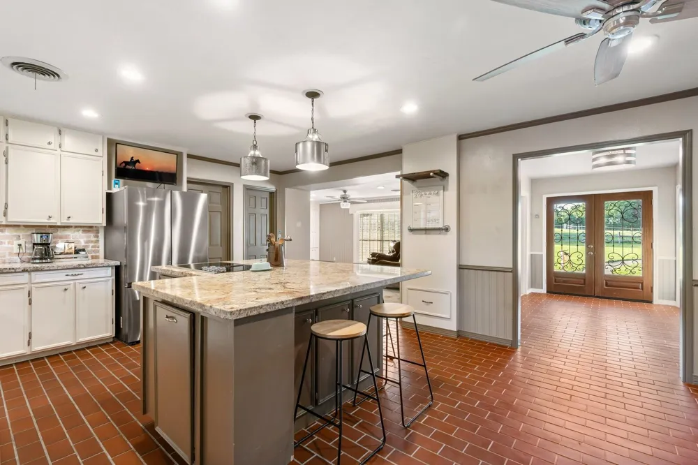 2355 Jackson League Circle Brenham, TX 77833