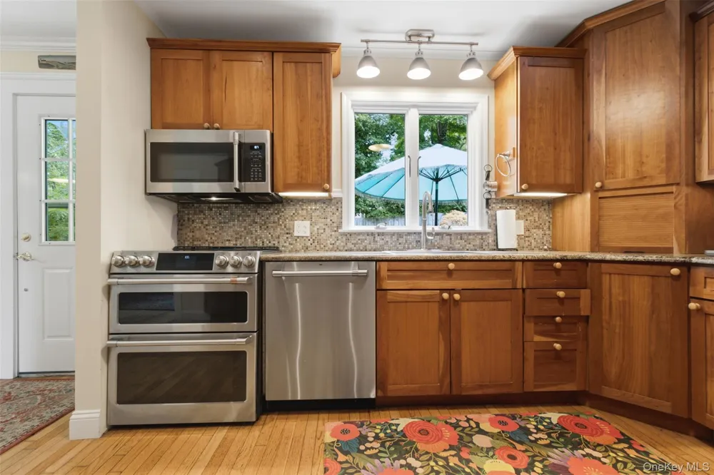 46 Truesdale Lake Drive South Salem, NY 10590
