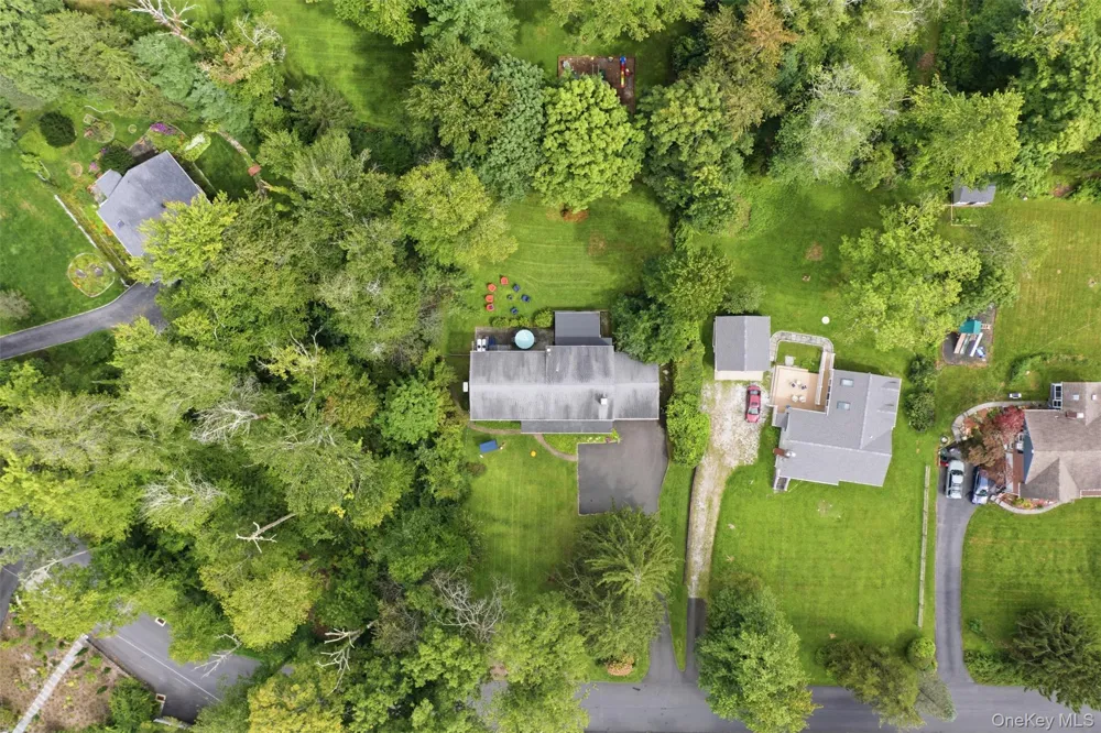 46 Truesdale Lake Drive South Salem, NY 10590