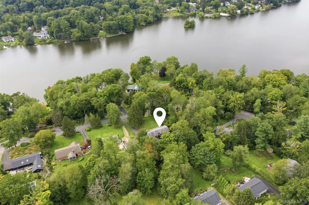 46 Truesdale Lake Drive South Salem, NY 10590