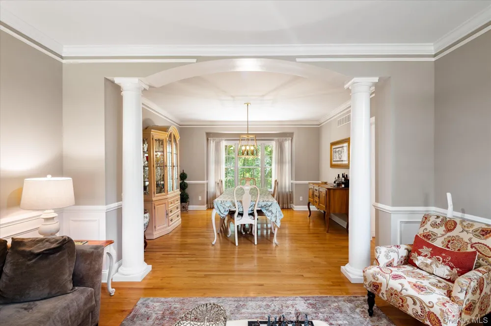 6 Theal Court Somers, NY 10589