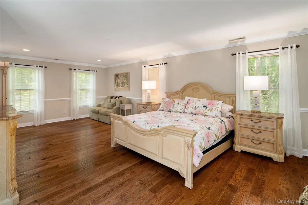 6 Theal Court Somers, NY 10589