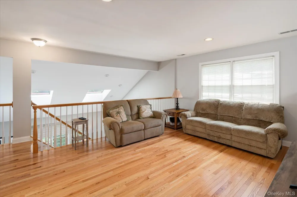 6 Theal Court Somers, NY 10589