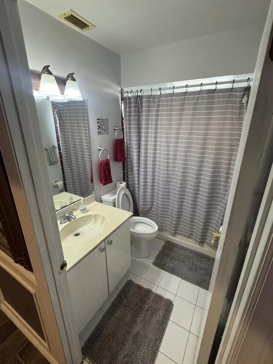 991 SE Brookedge Avenue Port St. Lucie, FL 34983