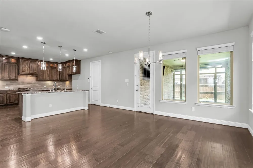6333 Hall Road Frisco, TX 75034