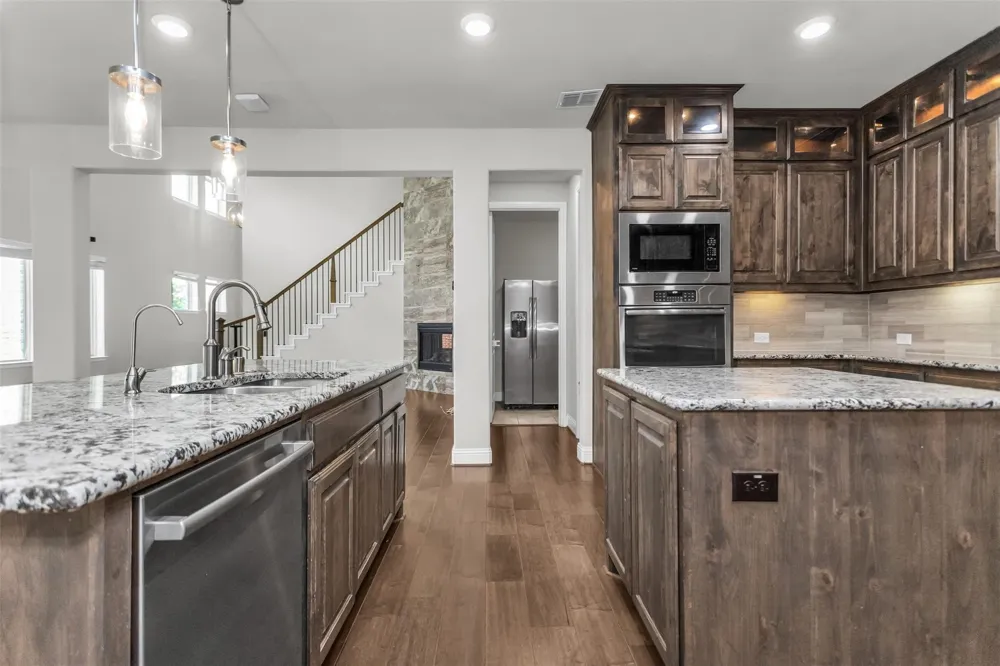 6333 Hall Road Frisco, TX 75034