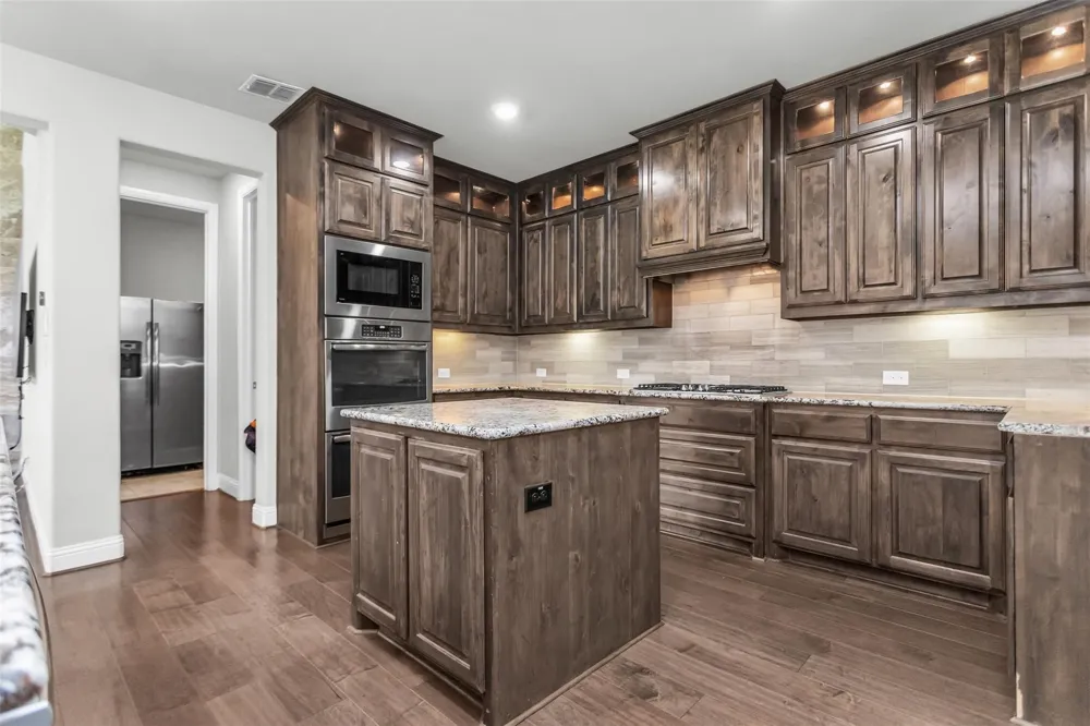 6333 Hall Road Frisco, TX 75034