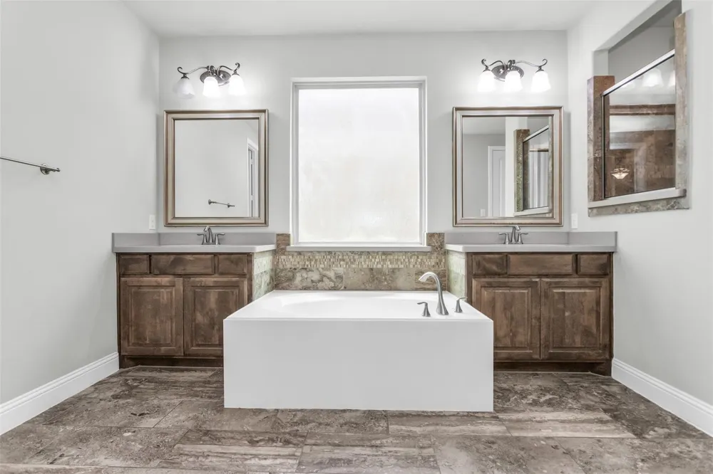 6333 Hall Road Frisco, TX 75034