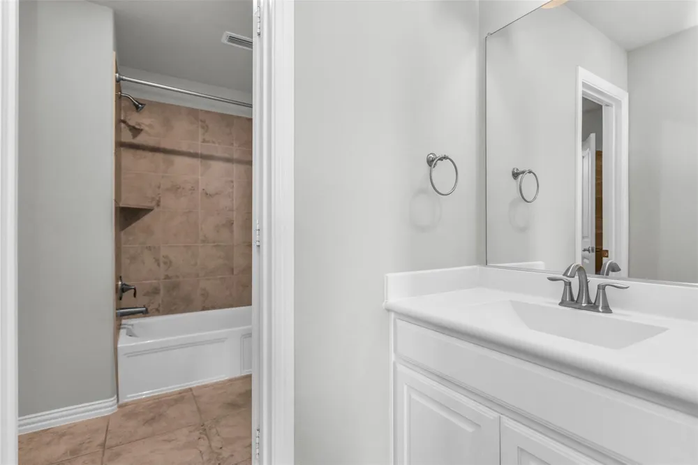 6333 Hall Road Frisco, TX 75034