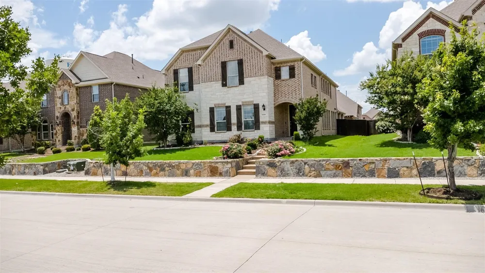 6333 Hall Road Frisco, TX 75034