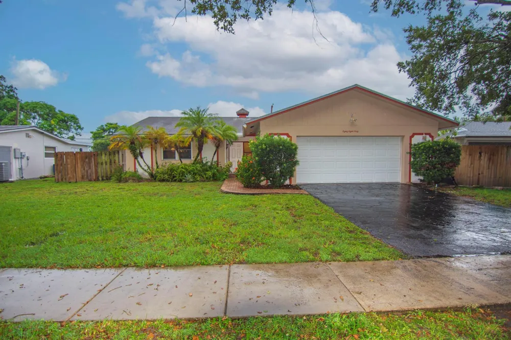 8860 SW 49TH STREET Cooper City, FL 33328