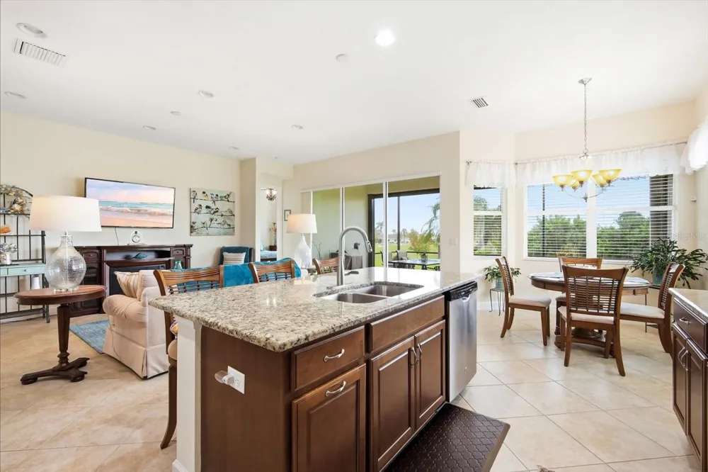 1823 PACIFIC DUNES DRIVE Sun City Center, FL 33573