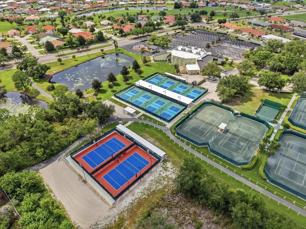 1823 PACIFIC DUNES DRIVE Sun City Center, FL 33573