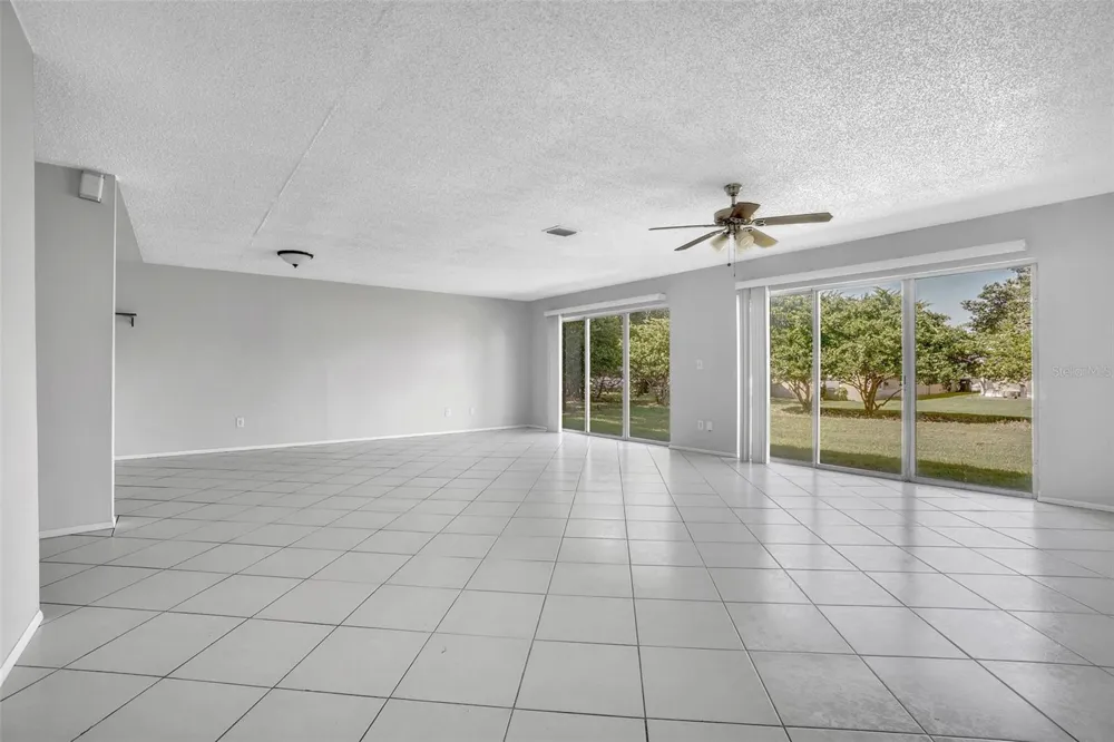 10626 DEERGRASS LANE Orlando, FL 32821