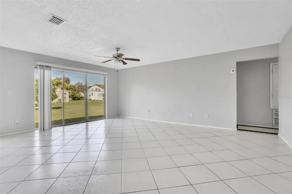 10626 DEERGRASS LANE Orlando, FL 32821