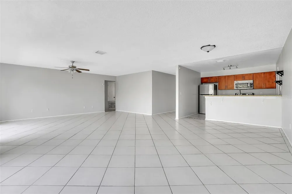 10626 DEERGRASS LANE Orlando, FL 32821