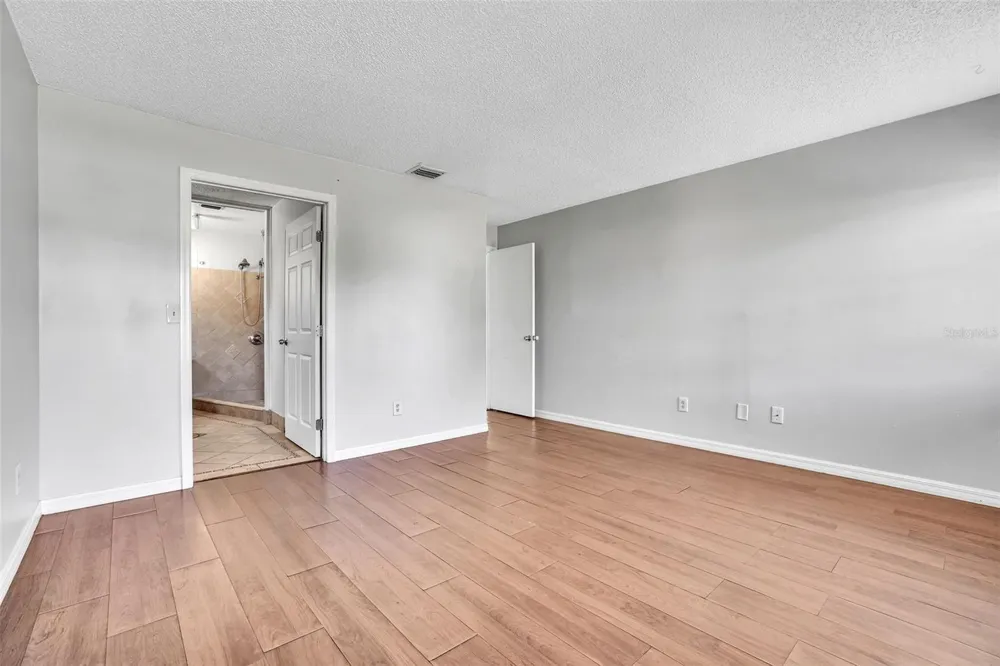 10626 DEERGRASS LANE Orlando, FL 32821