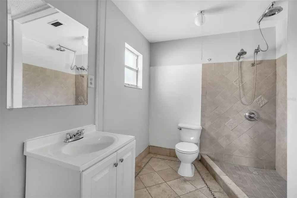 10626 DEERGRASS LANE Orlando, FL 32821
