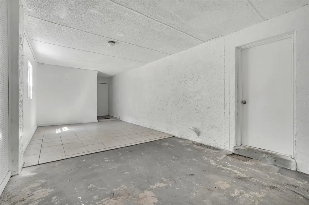 10626 DEERGRASS LANE Orlando, FL 32821