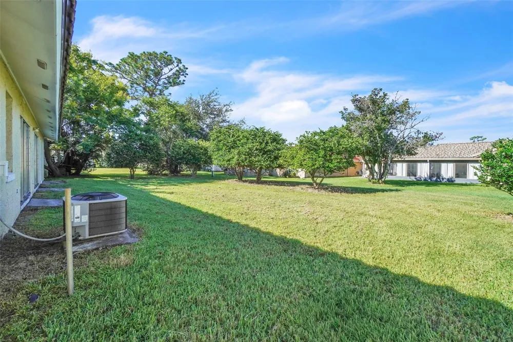 10626 DEERGRASS LANE Orlando, FL 32821