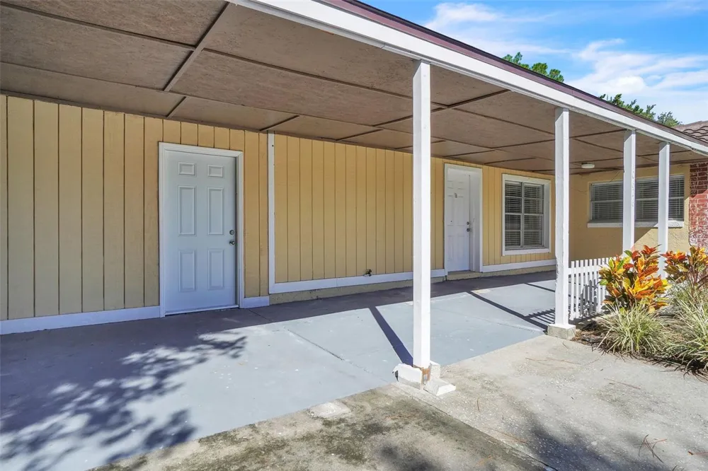 10626 DEERGRASS LANE Orlando, FL 32821