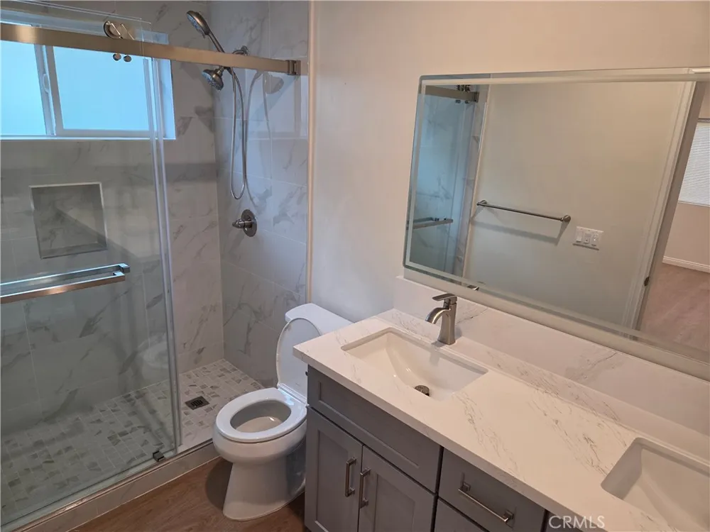 121 North Baymar #B West Covina, CA 91791