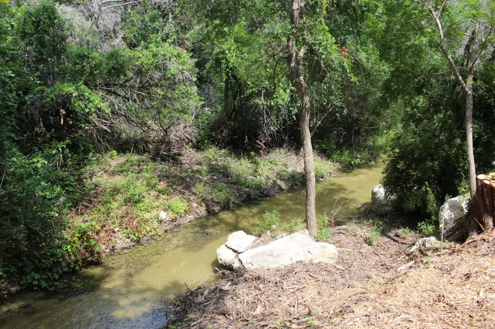 17234 E Reed Parks Road Jonestown, TX 78645