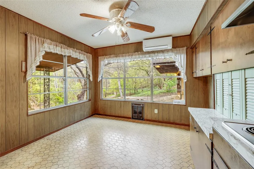 17234 E Reed Parks Road Jonestown, TX 78645