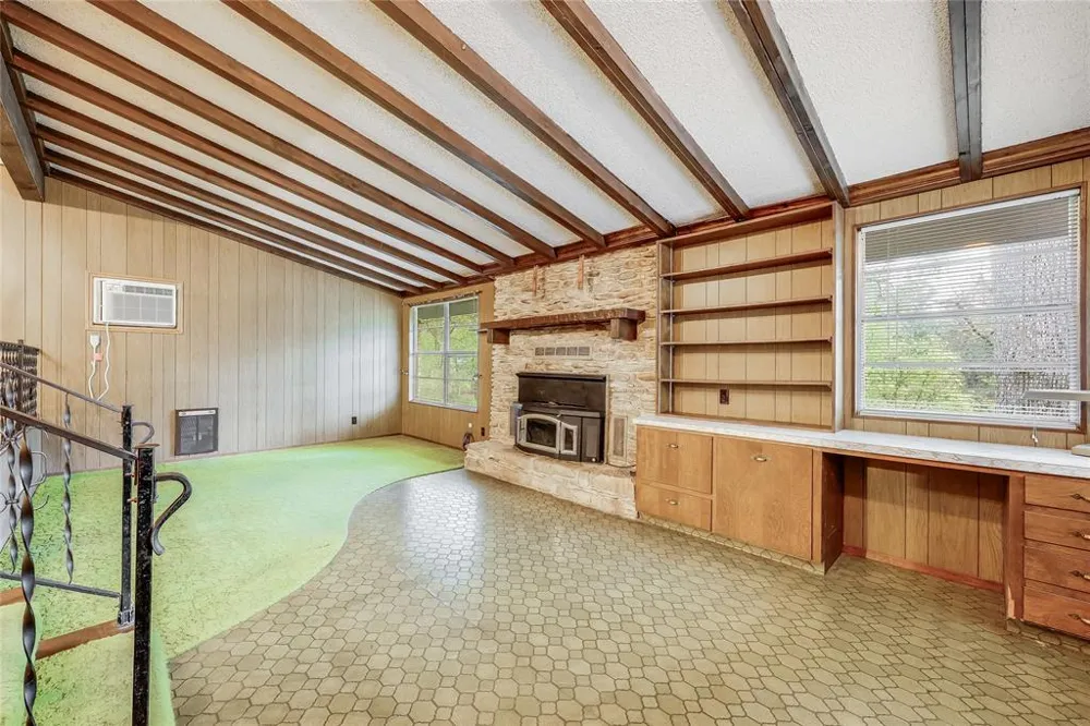 17234 E Reed Parks Road Jonestown, TX 78645