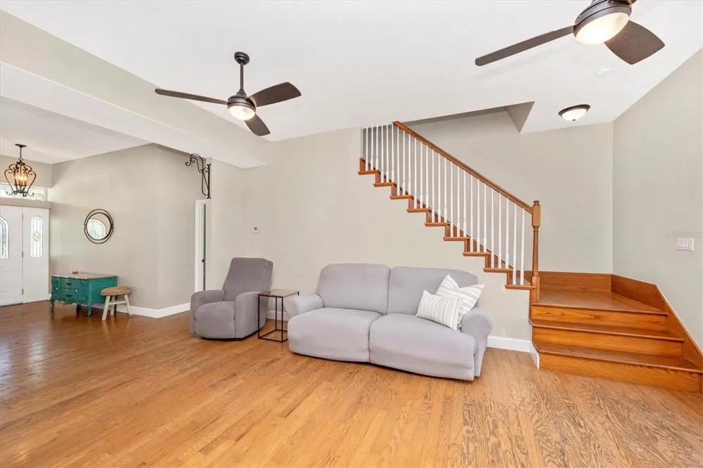 1901 JOSHUA DRIVE Sarasota, FL 34240