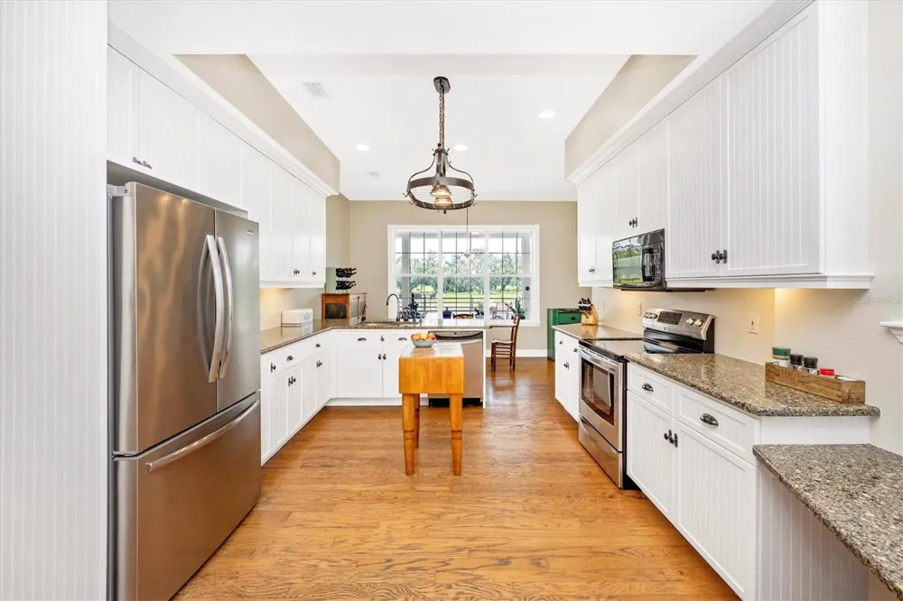 1901 JOSHUA DRIVE Sarasota, FL 34240