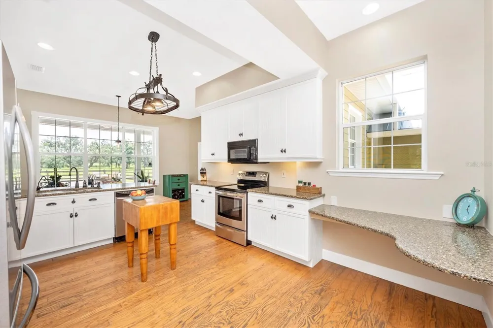 1901 JOSHUA DRIVE Sarasota, FL 34240