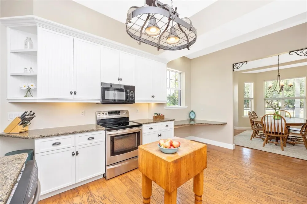 1901 JOSHUA DRIVE Sarasota, FL 34240
