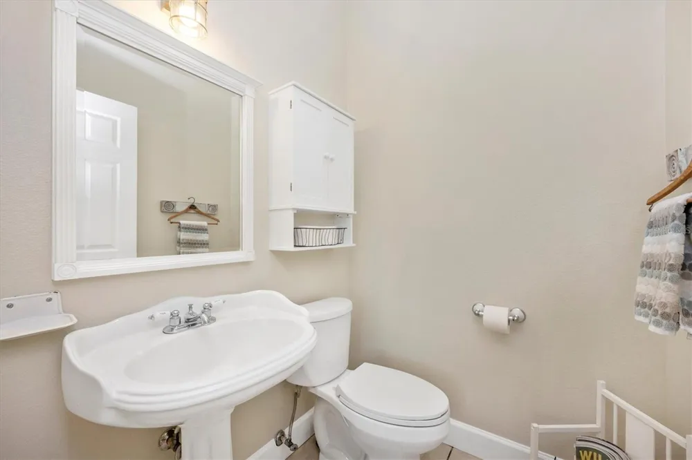 1901 JOSHUA DRIVE Sarasota, FL 34240
